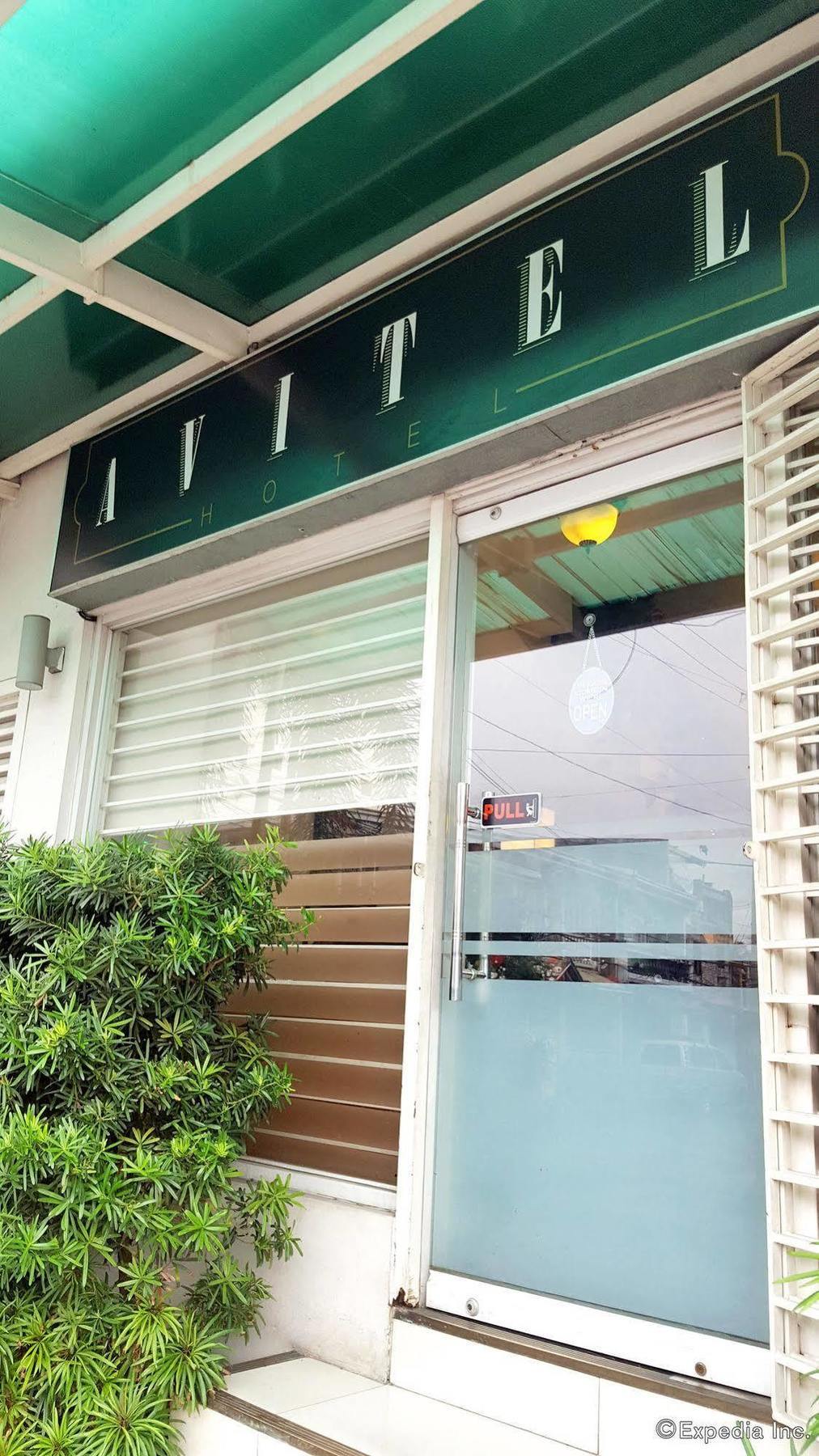 Avitel Hotel Makati City Esterno foto